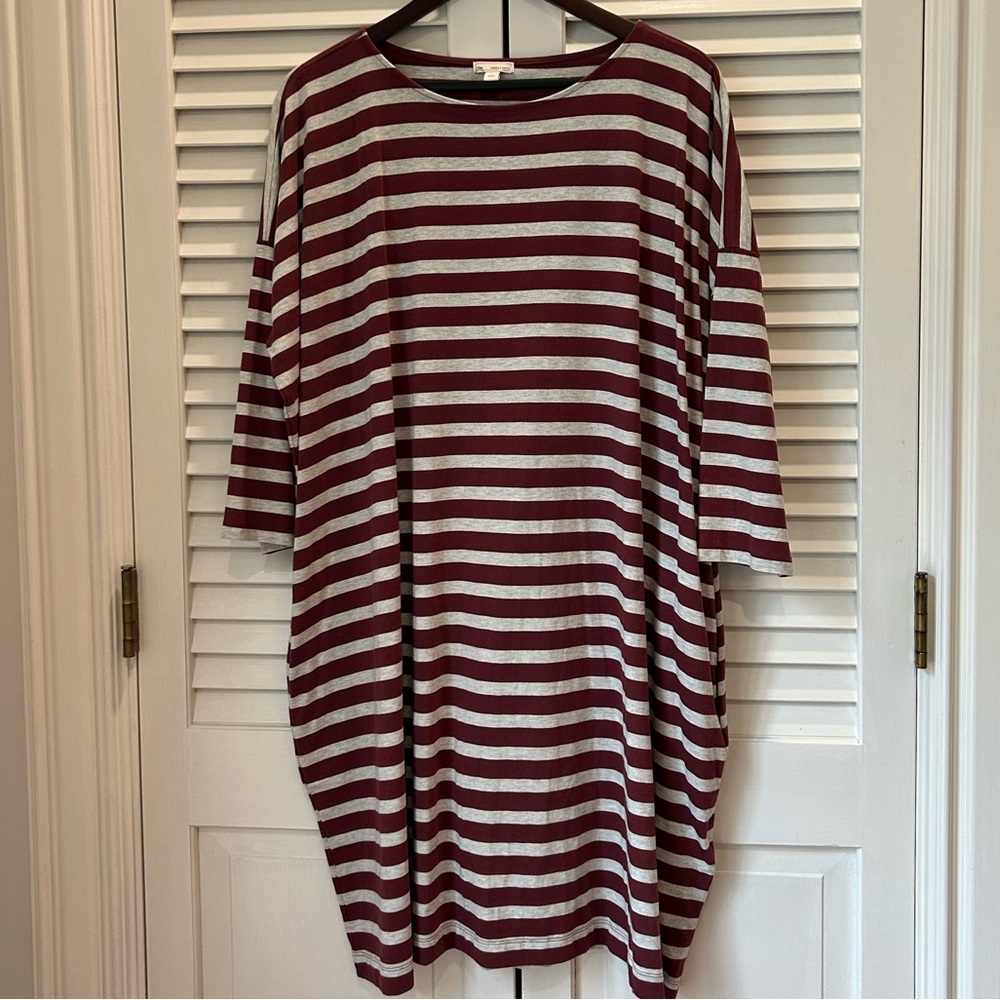 GAP T-Shirt Dress Burgundy and Light Gray Striped NWT